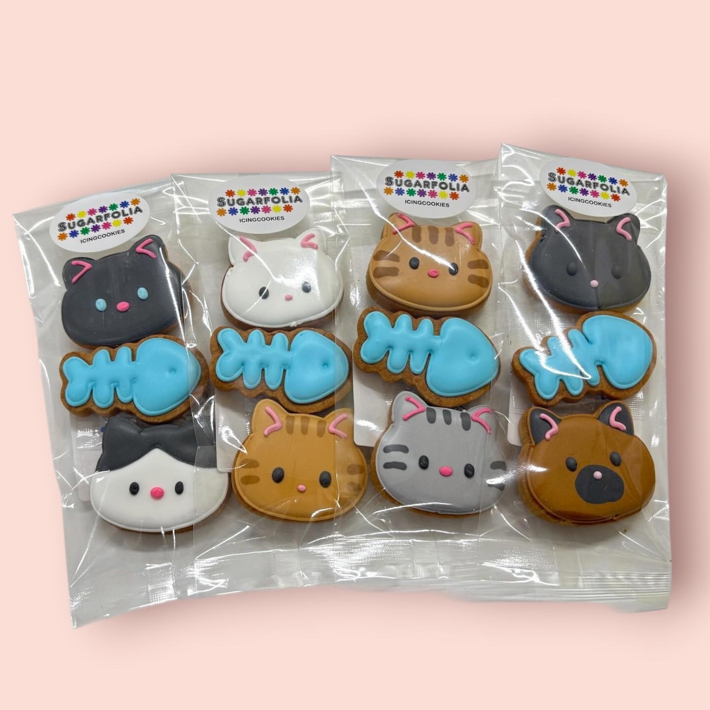 自販機限定!猫ちゃんクッキー登場
かわいい猫ちゃんとお魚の
ほっこりデザインアイシングクッキー
いろんな表情の猫ちゃんが入った
楽しいセットになっています
こちらは
SUGARFOLIA自動販売機で販売中!
24時間365日いつでも購入OK♪
お店がお休みの日でも買えちゃいます
ちょっとしたご褒美や
プチギフトにもおすすめ
自販機限定商品も多数ご用意しています!
ぜひチェックしてみてください
SUGARFOLIA 自動販売機
栃木県足利市朝倉町2-3-1
店舗前に設置しています